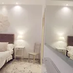 Flos Vendégház Lucera